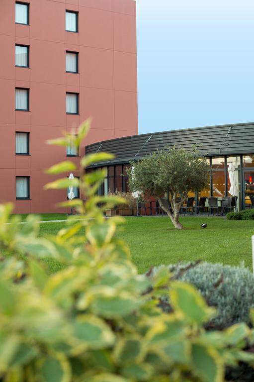 Hotel Eurocentre 2* Toulouse Nord Castelnau-dʼEstrétefonds Kültér fotó